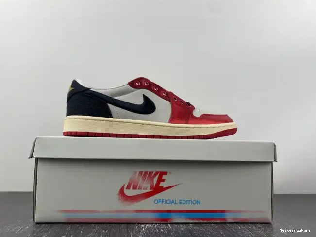 MaikeSneakers x Trophy FN0432-100 Air Away Jordan Room OG 1 Low 0421